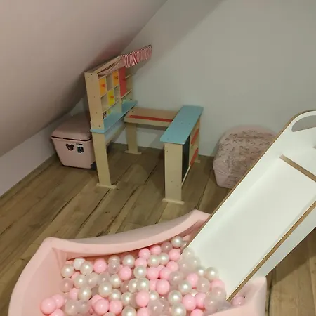 Na Poddaszu Pola Apartman *