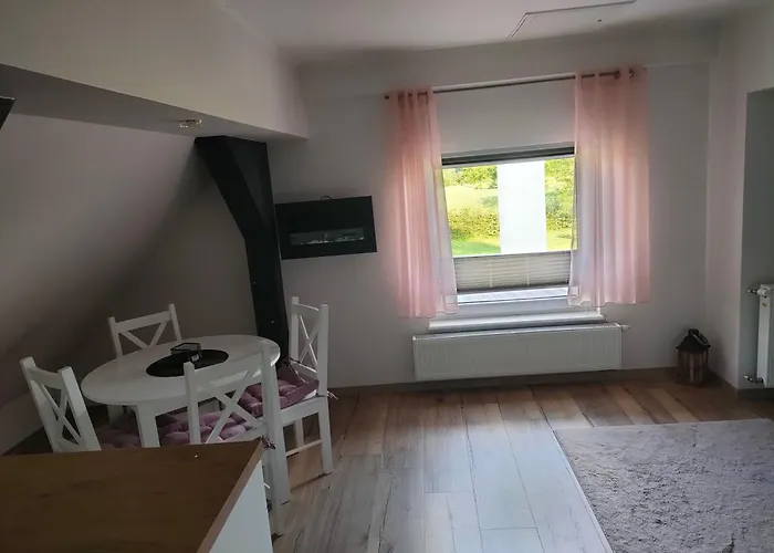 Na Poddaszu Pola 아파트 *